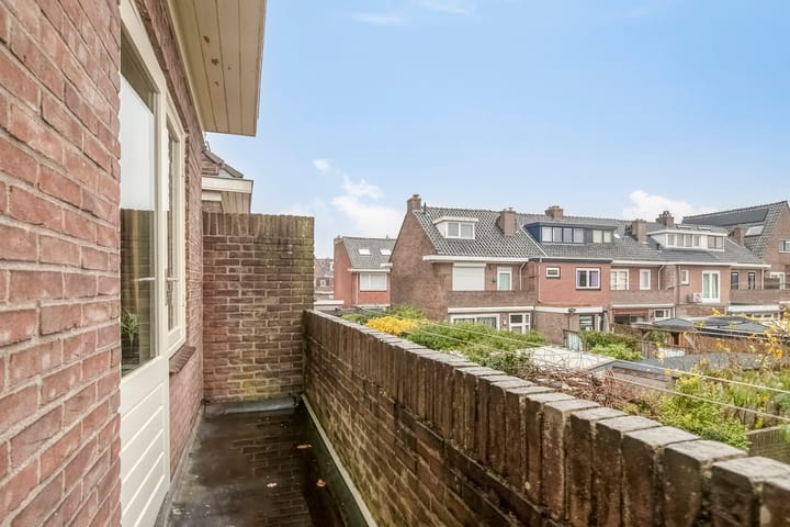 Foto 21 van Oranje-Nassaulaan 55