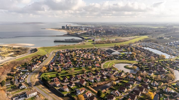 Photo 5 of Schoneveld 1-B31