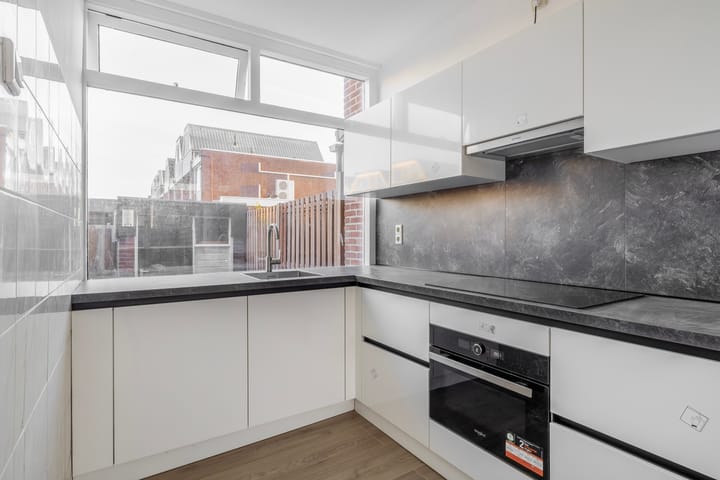 Photo 2 of Hobbemalaan 49