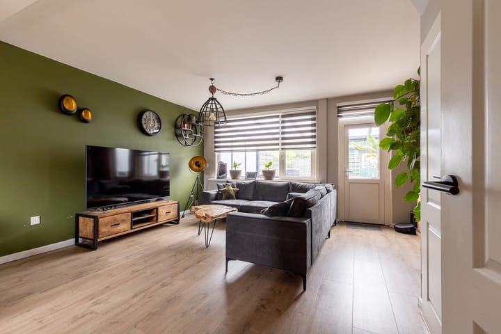 Photo 5 of Munster 62