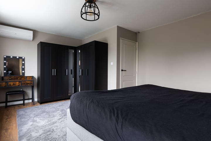 Photo 23 of Munster 62