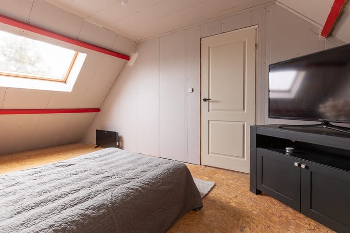 Photo 41 of Munster 62