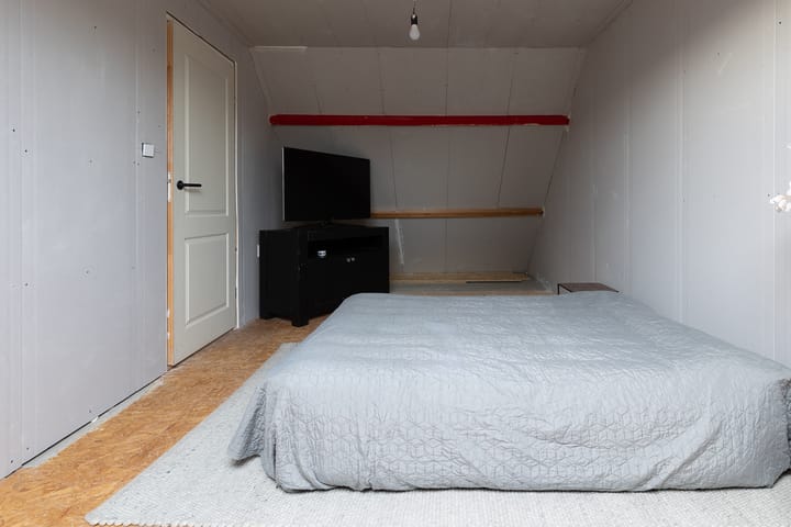 Photo 42 of Munster 62