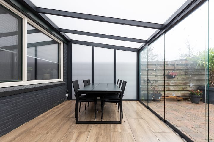 Photo 43 of Munster 62