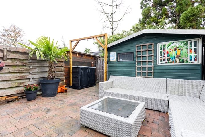 Photo 49 of Munster 62