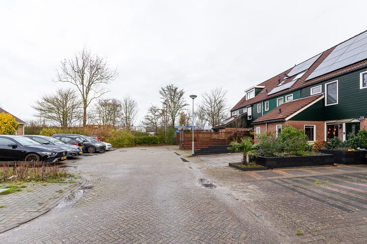 Photo 54 of Munster 62