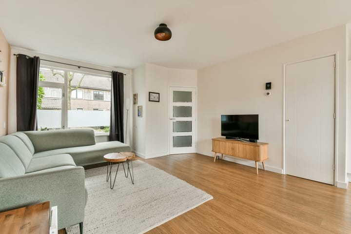 Foto 4 van Prins Clausstraat 13