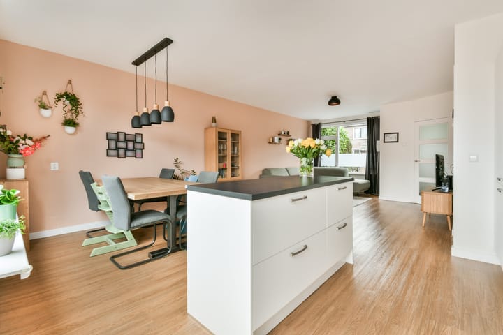 Foto 9 van Prins Clausstraat 13