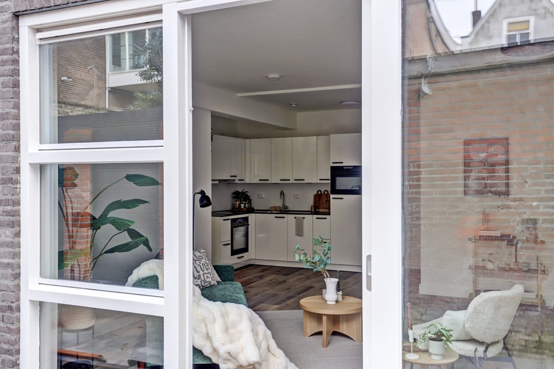 Photo 11 of Loeff Berchmakerstraat 20-C