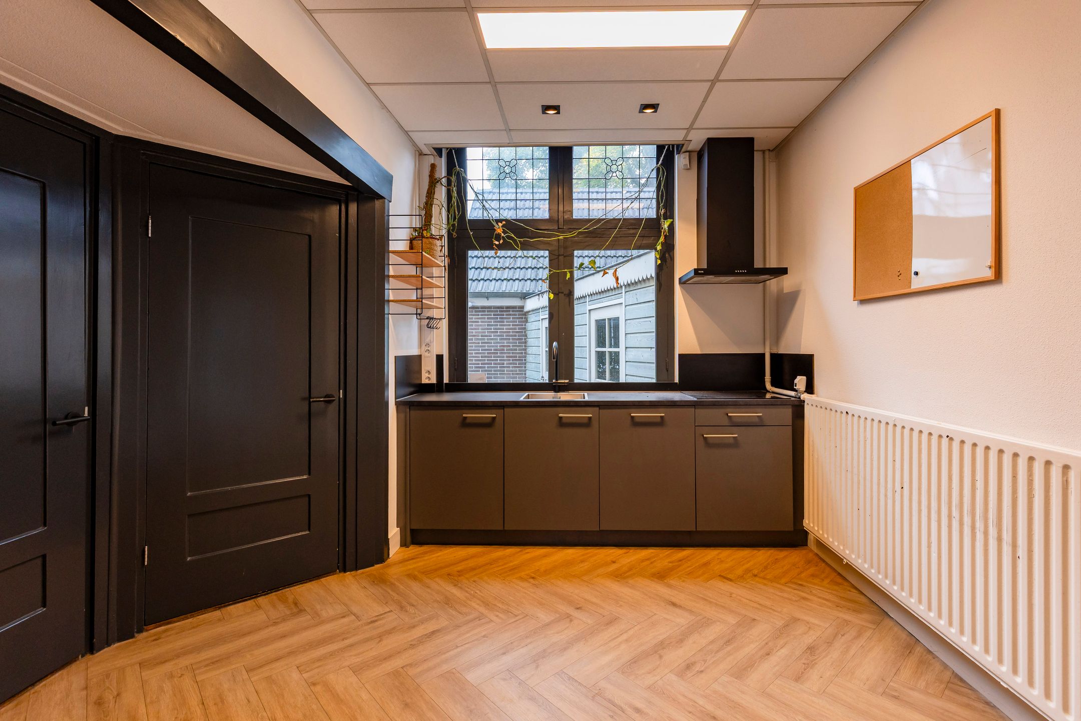 Foto 12 van Burg. Tutein Noltheniuslaan 2