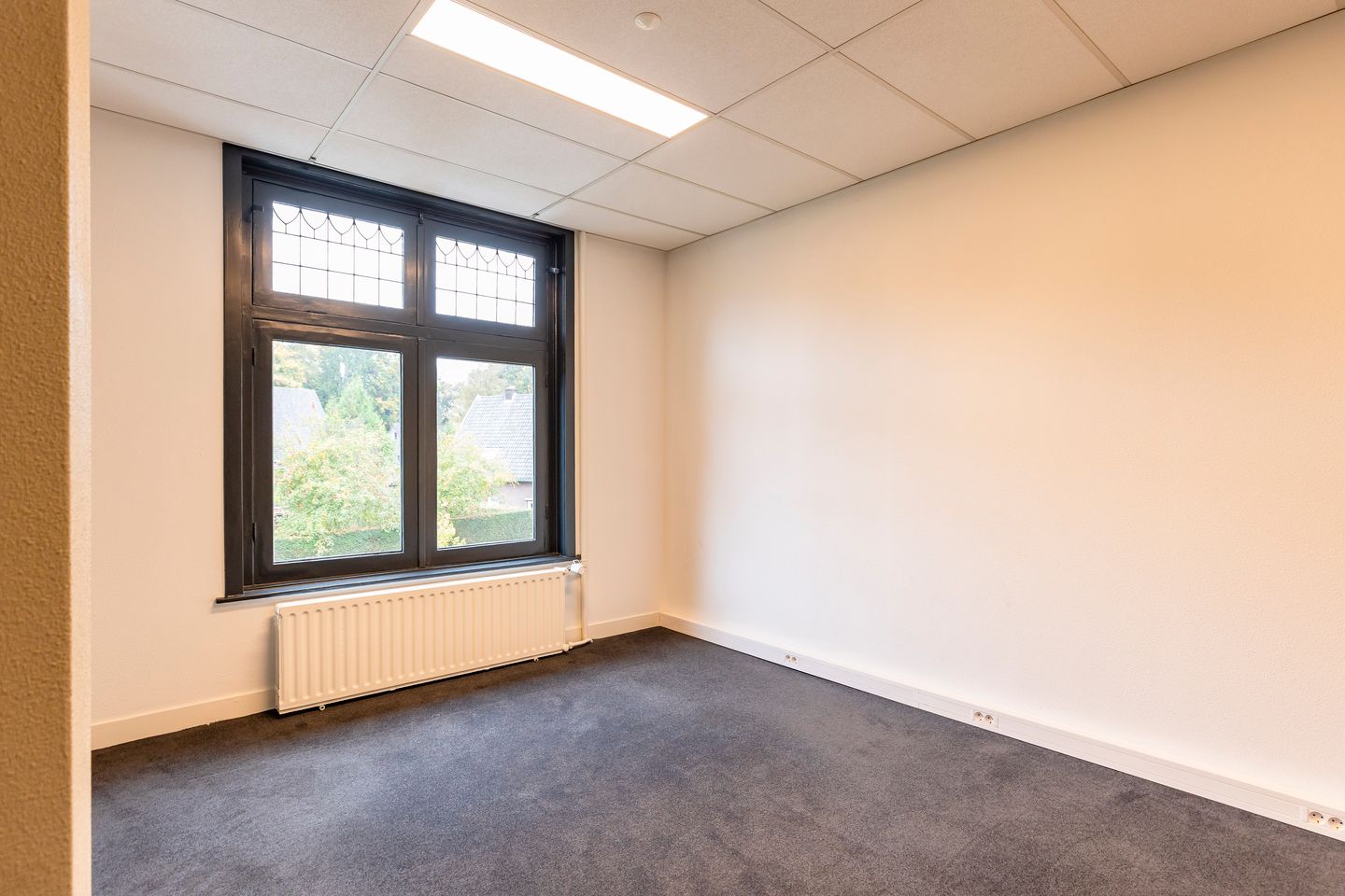 Foto 20 van Burg. Tutein Noltheniuslaan 2