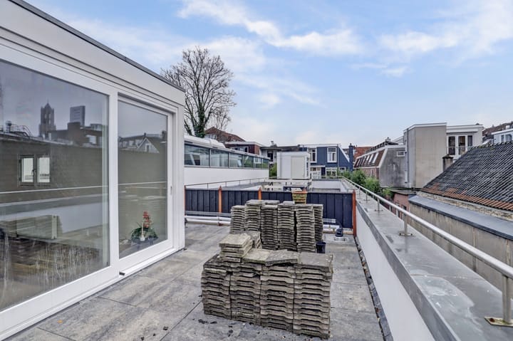 Photo 26 of Loeff Berchmakerstraat 20-C