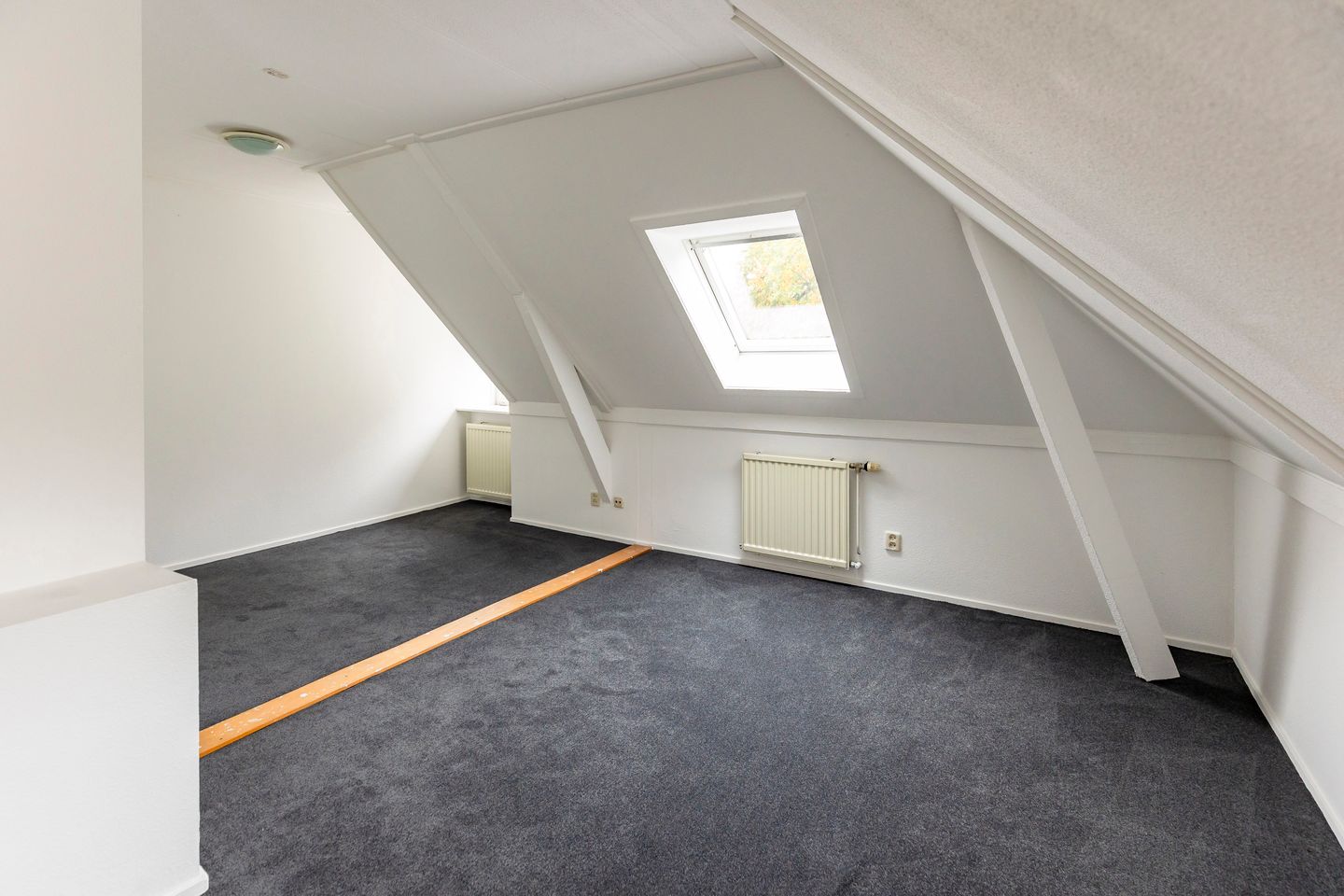 Foto 25 van Burg. Tutein Noltheniuslaan 2