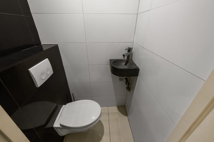 Photo 9 of Thijssestraat 33-B