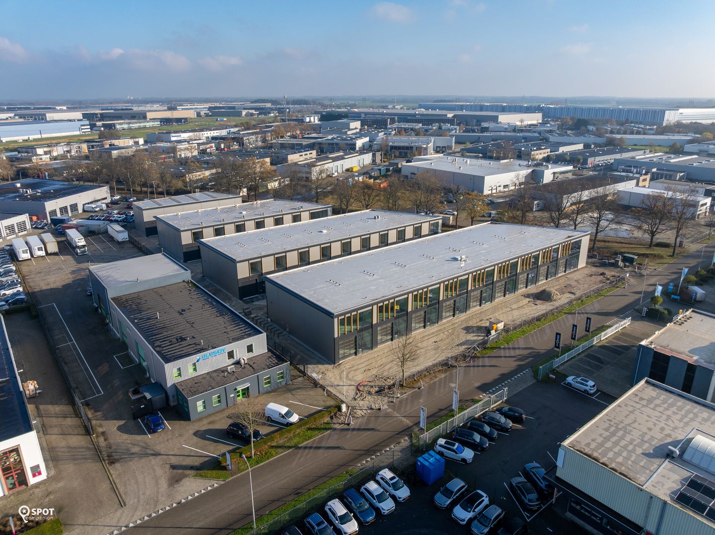 View photo 2 of Vaartveld 3-a