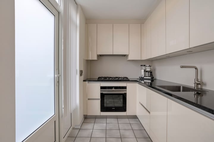 Foto 11 van Aartshertogenstraat 72