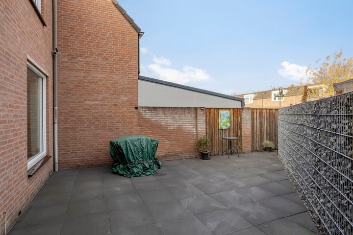 Foto 14 van Aartshertogenstraat 72