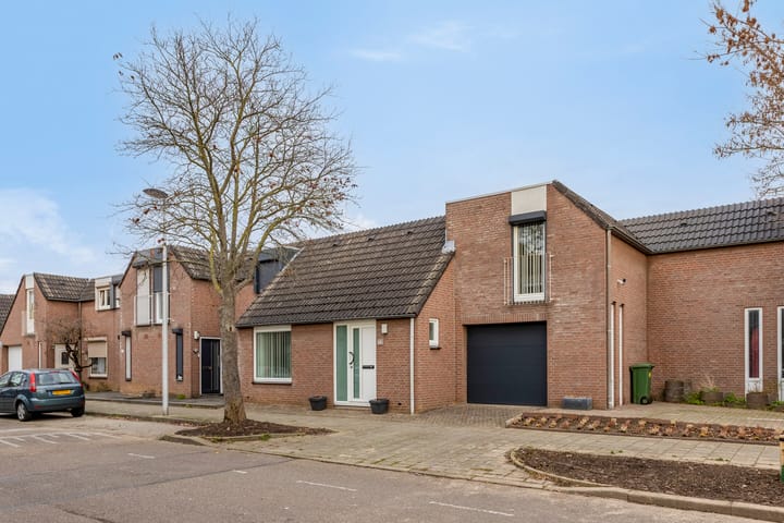 Foto 33 van Aartshertogenstraat 72