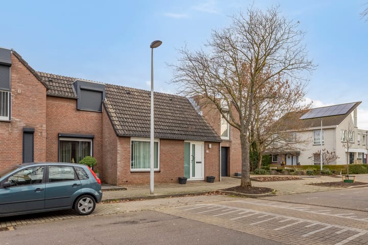 Foto 35 van Aartshertogenstraat 72