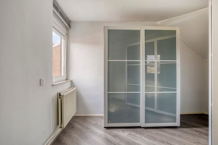 Foto 26 van Aartshertogenstraat 72