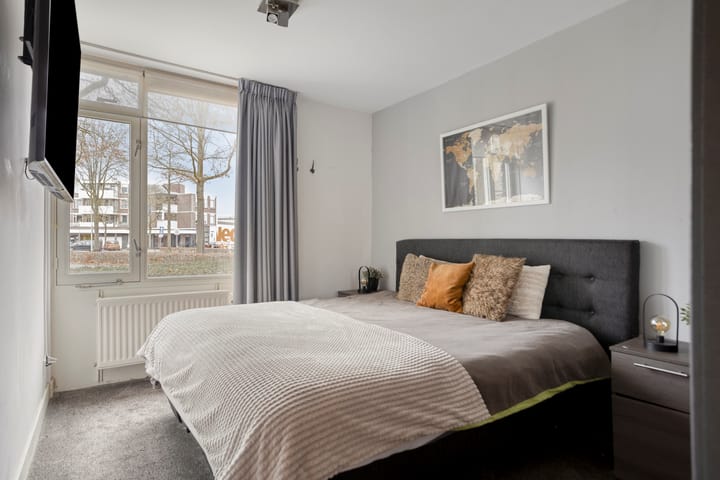 Foto 10 van Maaspoortweg 220