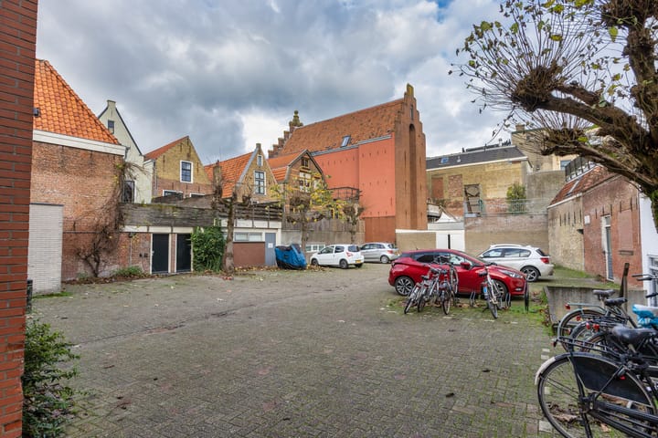 Foto 30 van Voorstreek 9-C