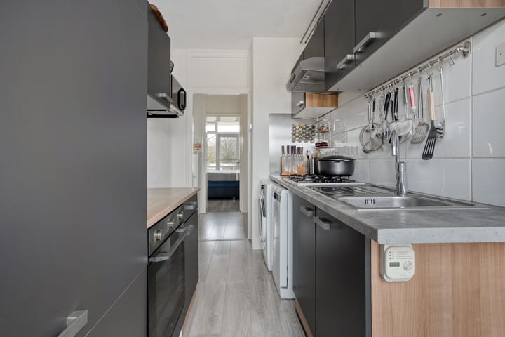 Photo 20 of Ruusbroecstraat 139