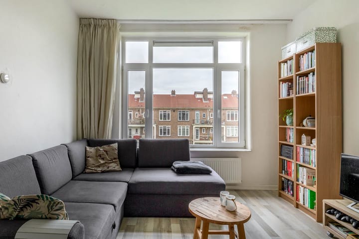 Photo 10 of Bernardus Gewinstraat 13-C