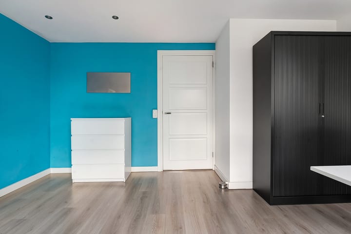 Photo 36 of Tottenhamstraat 17