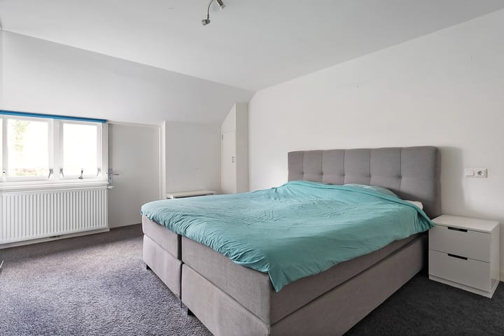 Photo 37 of Tottenhamstraat 17