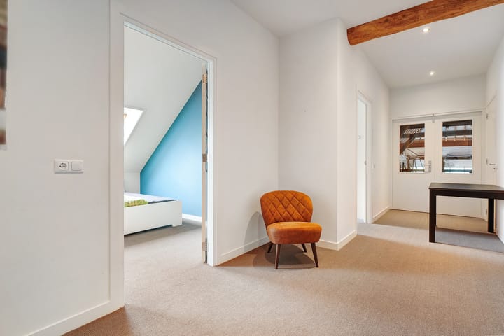 Photo 46 of Tottenhamstraat 17