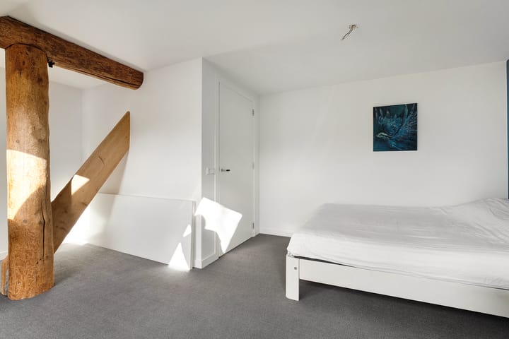 Photo 53 of Tottenhamstraat 17