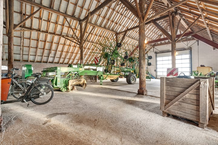 Photo 57 of Tottenhamstraat 17