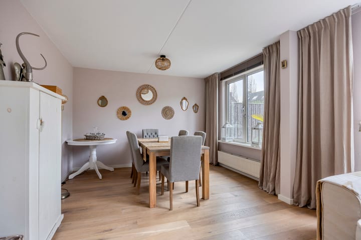 Foto 7 van Zilverpark 154