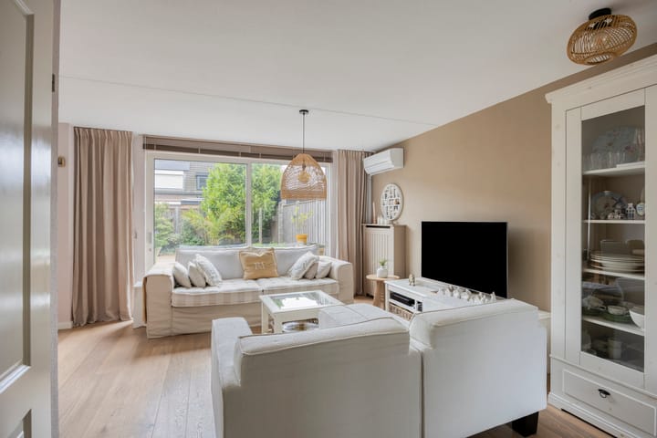 Foto 11 van Zilverpark 154