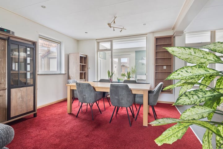 Photo 12 of Burgemeester Dregmansstraat 10