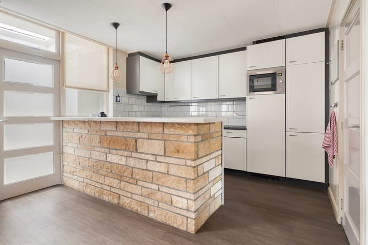 Photo 15 of Burgemeester Dregmansstraat 10