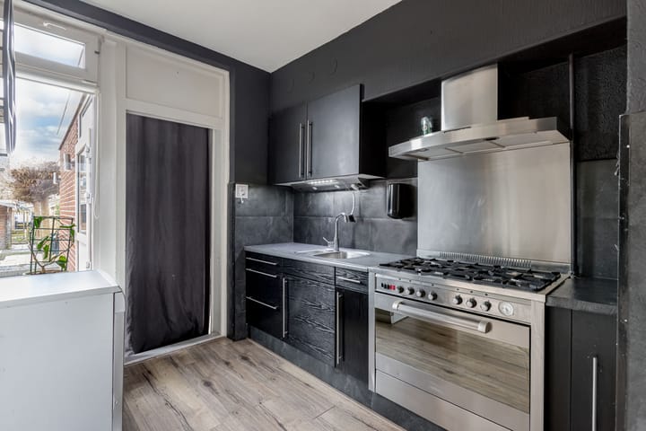 Foto 15 van Renbaanstraat 38