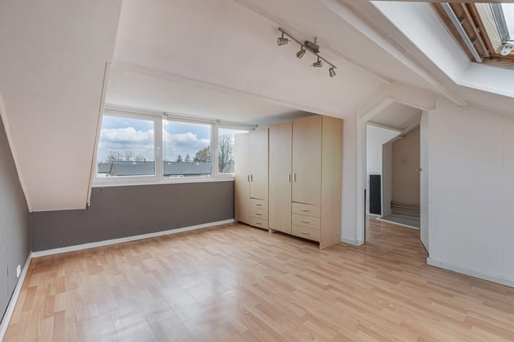 Foto 30 van Renbaanstraat 38