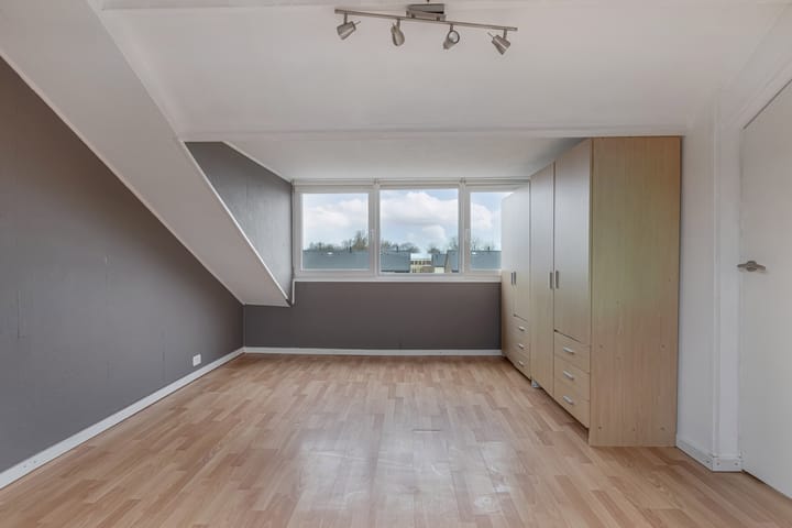 Foto 31 van Renbaanstraat 38