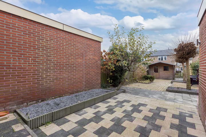 Foto 32 van Renbaanstraat 38