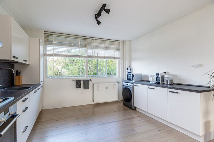 Photo 13 of Thorbeckelaan 77