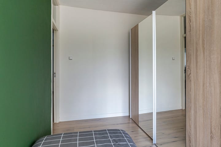 Photo 21 of Thorbeckelaan 77