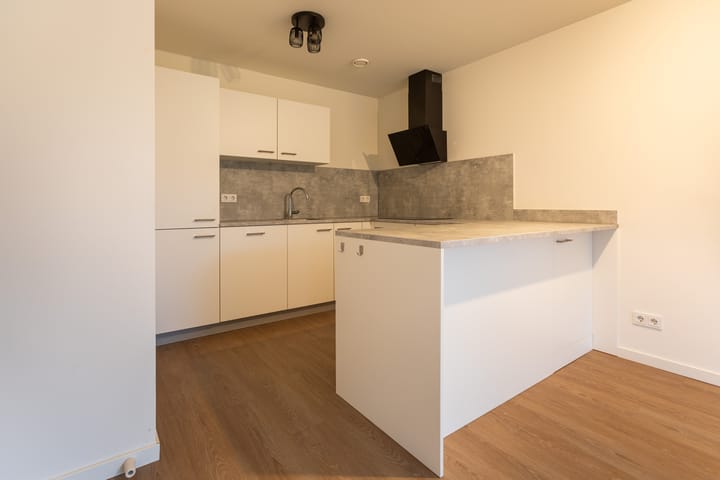 Foto 17 van Amersfoortsestraat 124-02