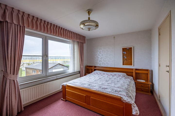 Foto 25 van Tuinstraat 8-B