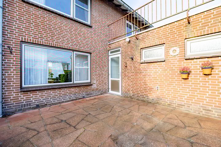 Foto 40 van Tuinstraat 8-B