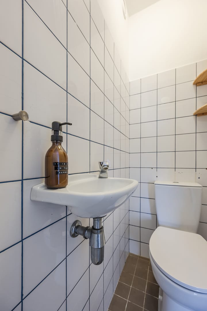 Foto 21 van Den Hof 25