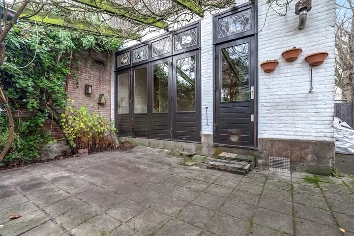 Foto 41 van van Beverninghlaan 32