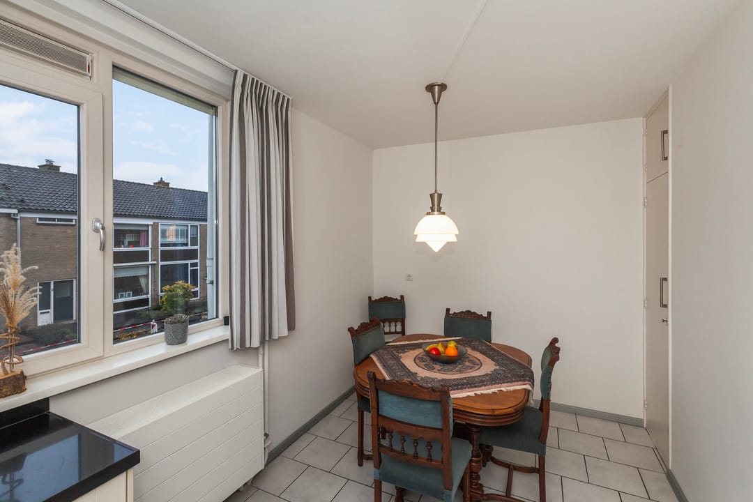 Photo 13 of Groen van Prinstererstraat 97