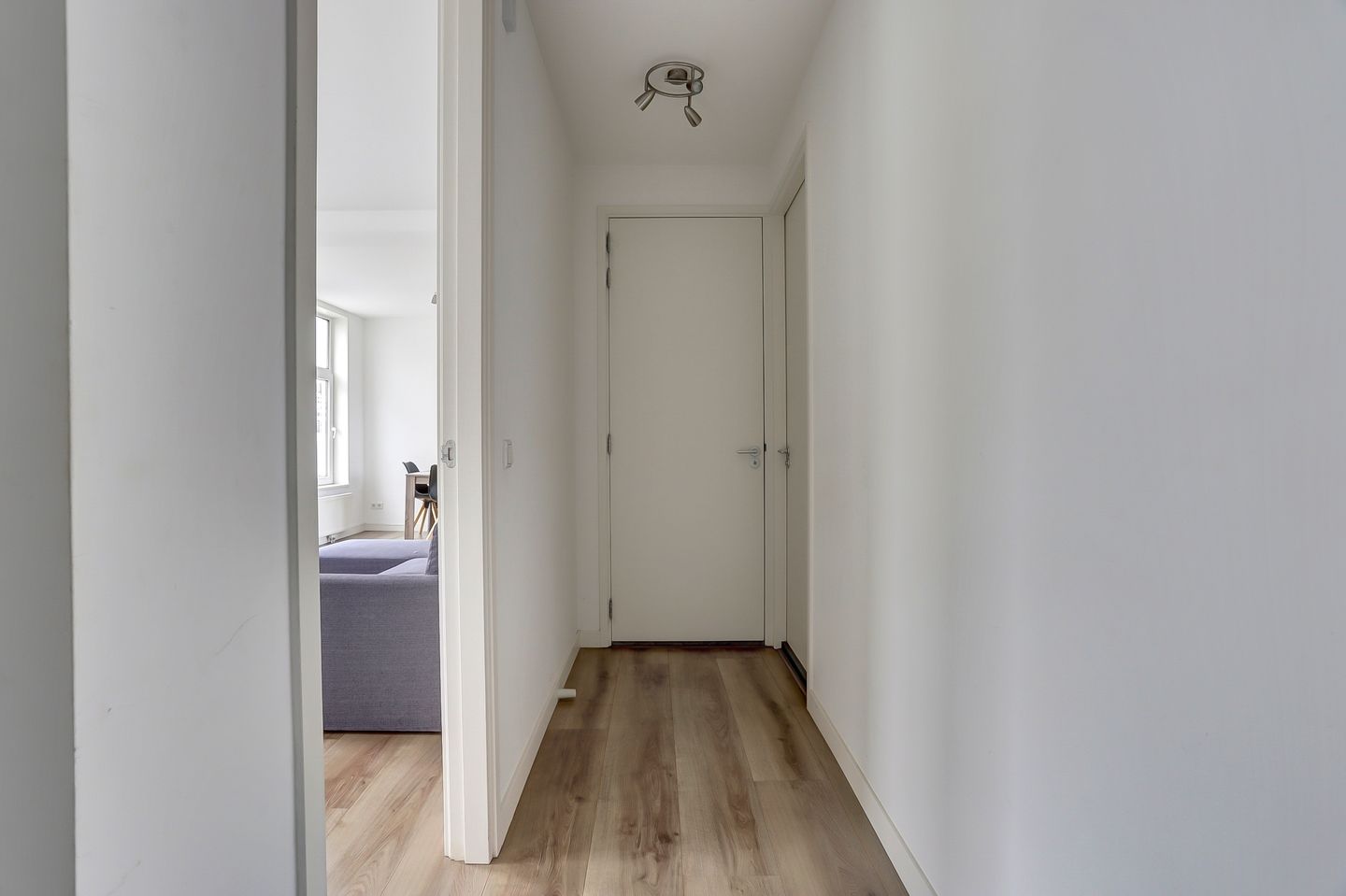 Foto 5 van Dirk van Wassenaarstraat 28-A